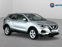 Used Nissan Qashqai Acenta Premium 140 HP (102 kW) 2020 Silver SUV