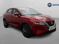 Used Nissan Qashqai Acenta Premium 140 HP (102 kW) 2023 Red SUV