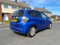 Used Honda Jazz Hybrid 102 HP (75 kW) 2012 Blue Hatchback