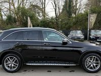 Used Mercedes GLC220 AMG Line Premium 170 HP (125 kW) 2018 Black Estate