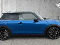 Usado Mini Cooper S Hatch 201 CV (147 kW) 2024 Azul Utilitario