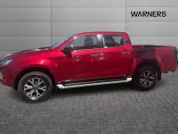 Used Isuzu D-Max 162 HP (119 kW) 2023 Red Pickup