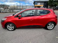 Used Renault Clio Expression+ 90 HP (66 kW) 2013 Red Hatchback