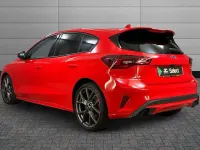 Used Ford Focus ST 280 HP (205 kW) 2023 Red Hatchback