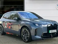 Usado BMW iX M Sport 295 kW (402 HP) 2025 Cinzento SUV