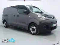 Begagnad Citroën Dispatch 100 kW (136 HK) 2023 Grå Minibuss