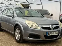 Used Vauxhall Vectra 138 HP (101 kW) 2006 Silver Hatchback