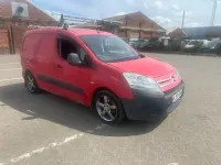 Used Citroën Berlingo 75 HP (55 kW) 2010 Red MPV