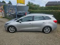 Used Kia Ceed 128 HP (94 kW) 2013 Machine silver metallic Hatchback
