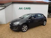 Used Vauxhall Astra SRi 100 HP (73 kW) 2015 Grey Hatchback