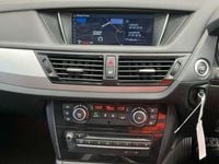Begagnad BMW X1 Comfort Edition 2013 Vit SUV