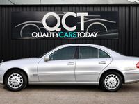 Usado Mercedes E240 Elegance 2002 Prateado Sedan