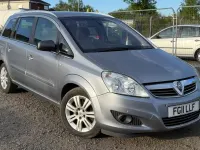 Second-hand Vauxhall Zafira Elite 2011 Argintiu Monovolum