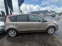 Used Nissan Note Tekna 90 HP (66 kW) 2010 Beige Hatchback