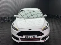 Używany Ford Focus ST 185 KM (136 kW) 2017 Biały Hatchback