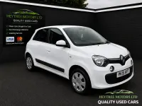 Used Renault Twingo Expression 70 HP (51 kW) 2015 White Hatchback