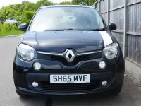 Used Renault Twingo Dynamique 70 HP (51 kW) 2015 Black Hatchback
