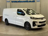 Used Citroën Dispatch 120 HP (88 kW) 2024 White MPV