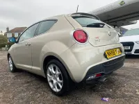 Used Alfa Romeo MiTo 78 HP (57 kW) 2017 Beige Hatchback