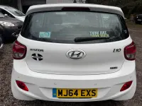 Used Hyundai i10 SE 2014 White Hatchback