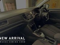 Used VW T-Roc SE 150 HP (110 kW) 2018 Silver SUV