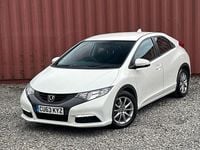 Used Honda Civic SE 100 HP (73 kW) 2013 White Hatchback