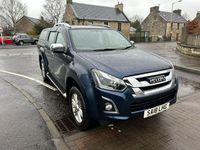 Used Isuzu Pick up 164 HP (120 kW) 2018 Blue Pickup