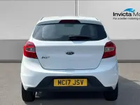 Used Ford Ka Zetec 85 HP (62 kW) 2017 White Sedan