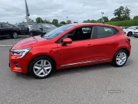 Used Renault Clio Play 2021 Red Hatchback