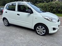 Used Hyundai i10 Classic 85 HP (62 kW) 2012 White Hatchback