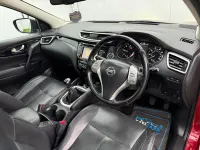 Used Nissan Qashqai Tekna 2014 Red SUV