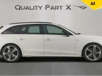 Usado Audi A4 Black Edition 163 CV (119 kW) 2020 Blanco Familiar