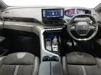 Second-hand Peugeot 5008 Premium 131 CP (96 kW) 2021 Albastru SUV