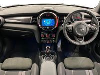 Usado Mini Cooper S Hatch 189 HP (139 kW) 2021 Preto Citadino