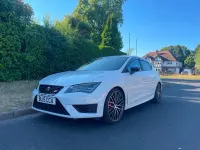 Used Seat Leon CUPRA 280 HP (205 kW) 2015 White Hatchback