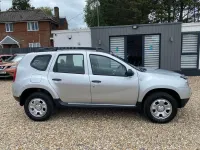 Used Dacia Duster Ambiance 110 HP (80 kW) 2016 Silver SUV