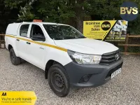 Used Toyota HiLux Active 150 HP (110 kW) 2020 White Pickup