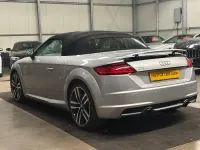 Used Audi TT Roadster S-Line 180 HP (132 kW) 2016 Silver Cabriolet