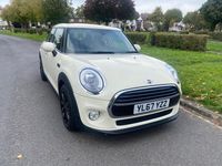 Used Mini Cooper Hatch 136 HP (100 kW) 2018 White Hatchback