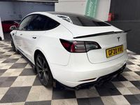 Used Tesla Model 3 Performance 461 kW (627 HP) 2020 White Sedan