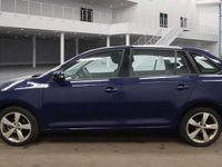 Used Skoda Rapid SE 90 HP (66 kW) 2016 Blue Hatchback