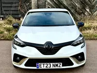 Used Renault Clio V Engineered 2023 White Hatchback