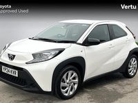 Used Toyota Aygo X PURE 72 HP (52 kW) 2024 White SUV