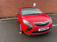Używany Vauxhall Zafira SRi 170 KM (125 kW) 2014 Czerwony Minivan