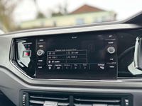 Used VW Polo SE 95 HP (69 kW) 2018 Orange Hatchback