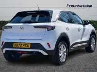 Begagnad Vauxhall Mokka Design Edition 100 HK (73 kW) 2022 Vit SUV