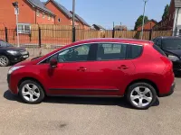 Used Peugeot 3008 Active 112 HP (82 kW) 2012 Red metallic Estate