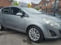Begagnad Vauxhall Corsa S 85 HK (62 kW) 2013 Silver Halvkombi