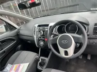 Used Kia Venga 89 HP (65 kW) 2010 Silver Hatchback
