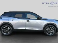 Używany Peugeot e-2008 GT 98 kW (134 KM) 2022 Szary SUV